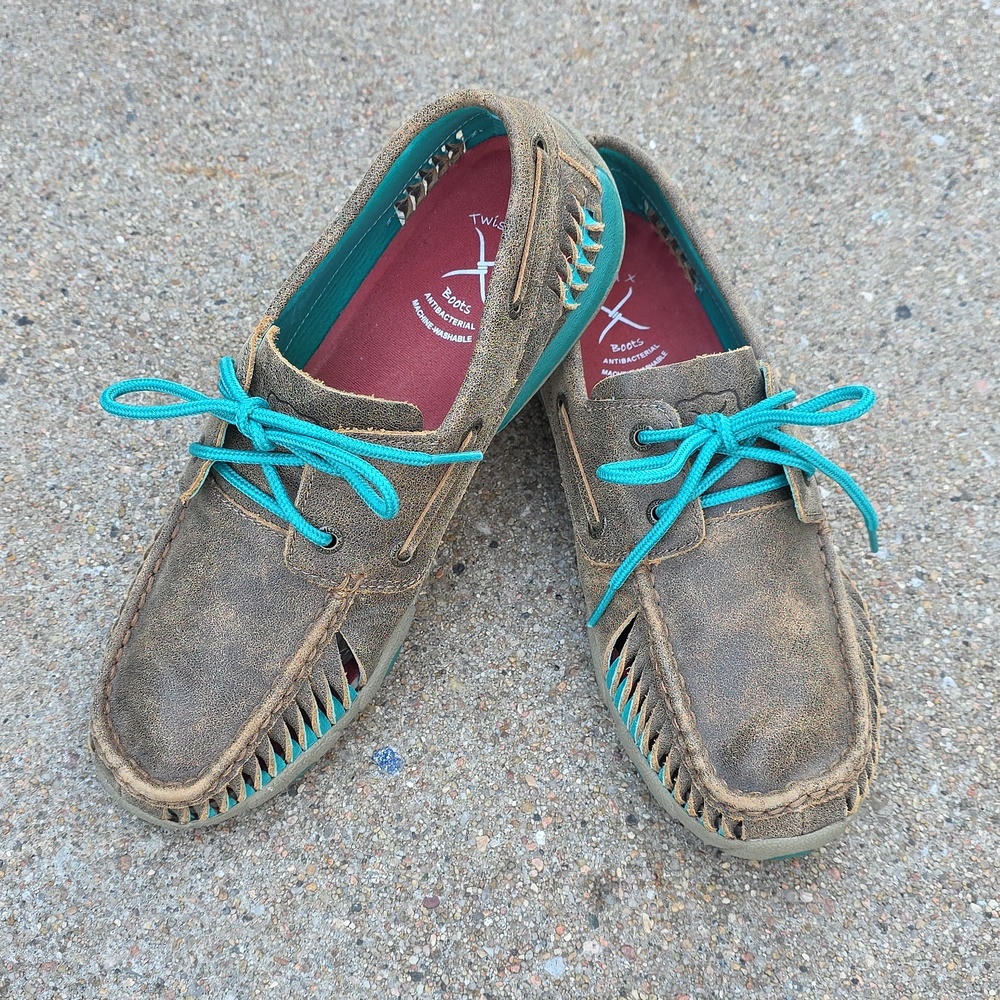 Twisted X Bomber and Turquoise Serrated Lace Up Driving Moccasins Shoes WDM0083
